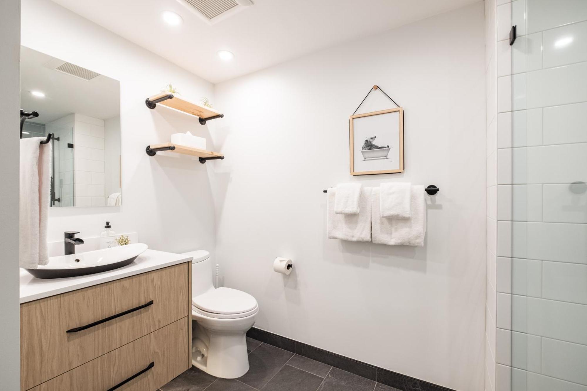 Greyhawk By Outpost Whistler Villa Bagian luar foto