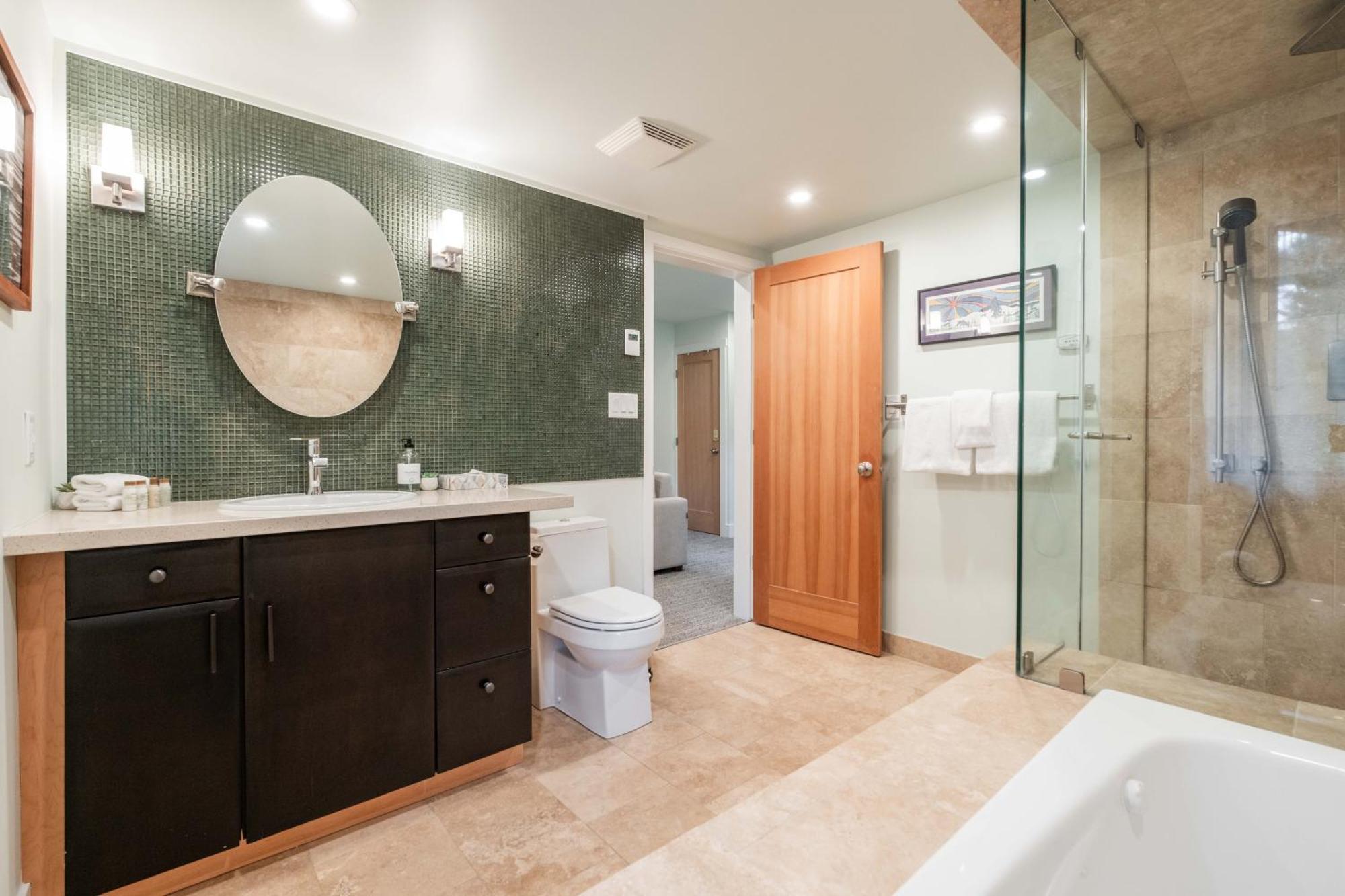 Greyhawk By Outpost Whistler Villa Bagian luar foto